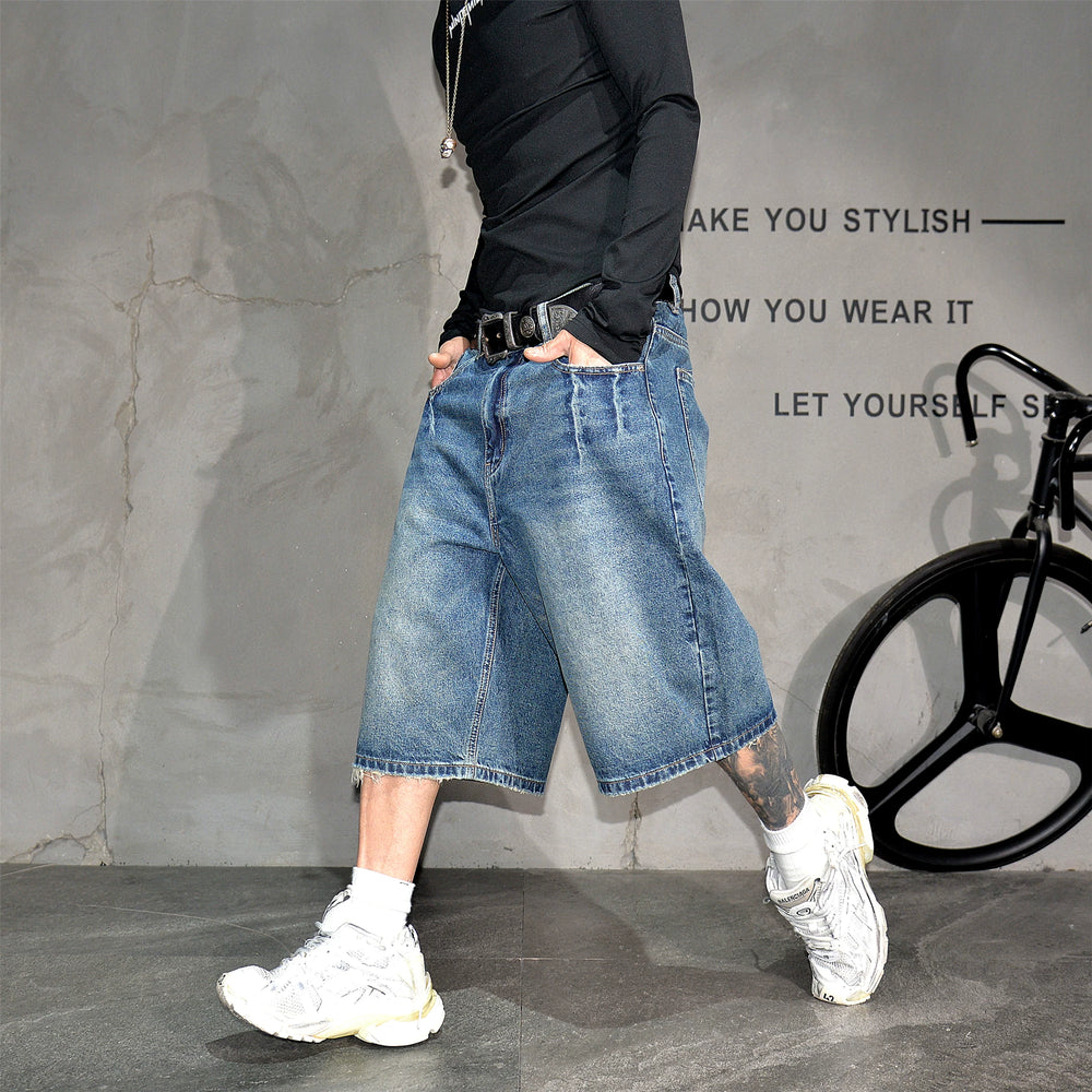 Blue retro washed distressed loose and versatile denim shorts, men's trendy brand wide leg straight leg simple casual six quarter pants