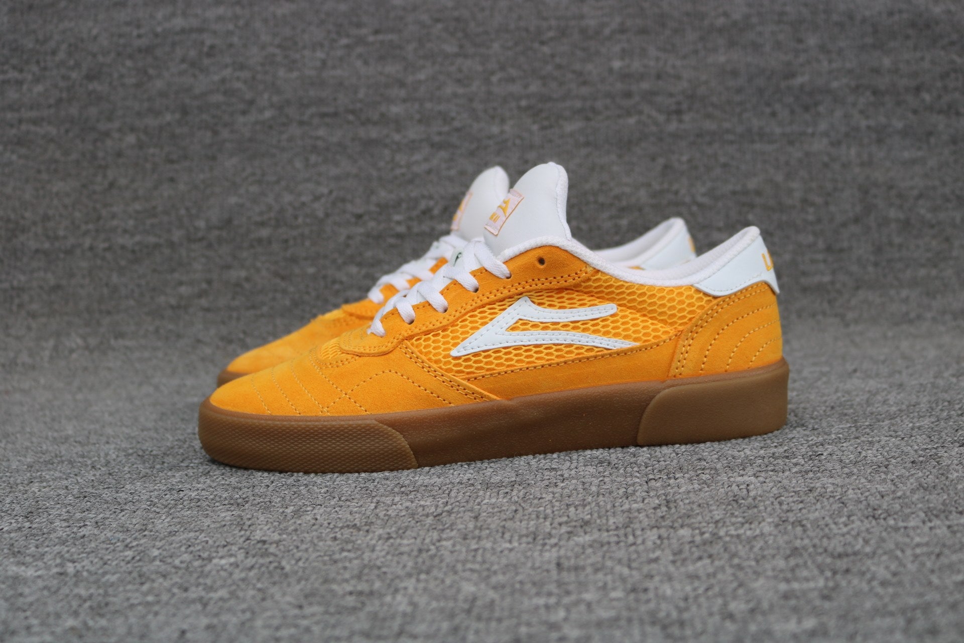 Lakai Cambridge Skate Shoes Men Women, Etnies Fallen Globe Sneakers, Street Skate Trainers