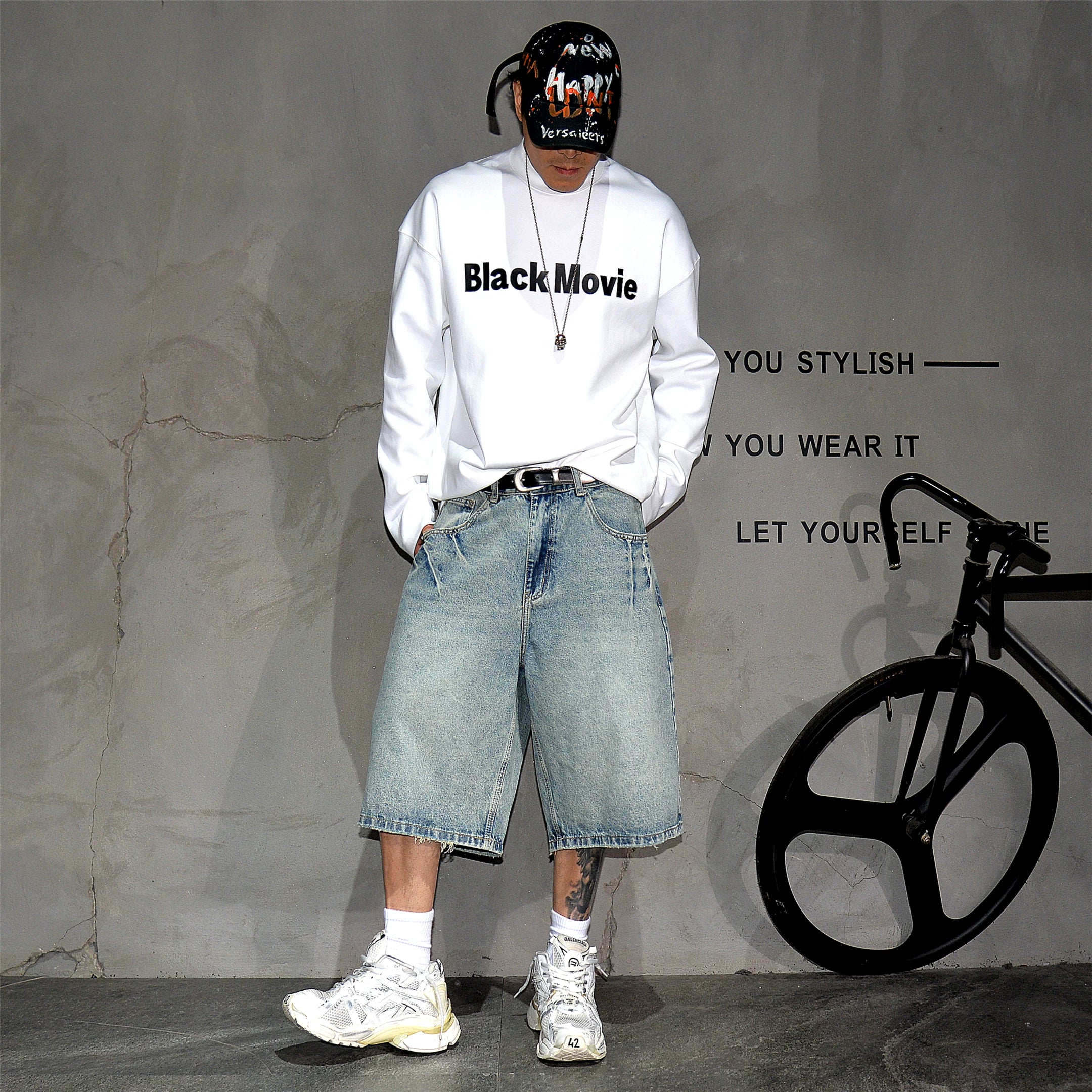 Japanese retro washed vintage light blue denim shorts, men's trendy brand casual loose wide leg straight leg six inch pants, summer