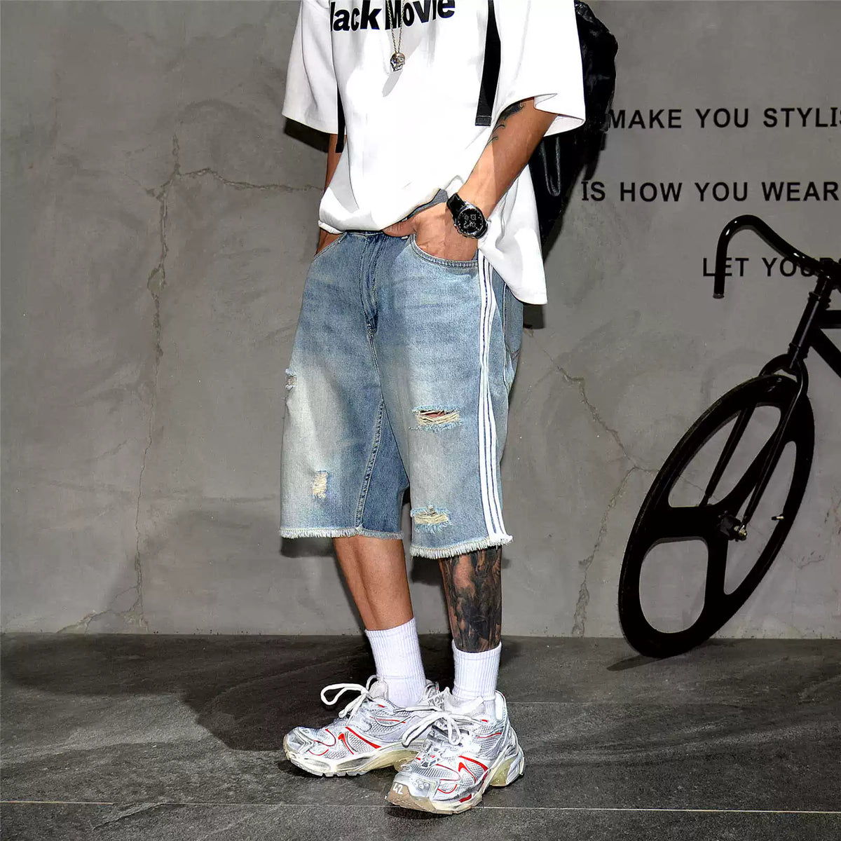 American high street three bar denim shorts, men's retro washed ripped hole pants, trendy brand loose oversized five quarter pants