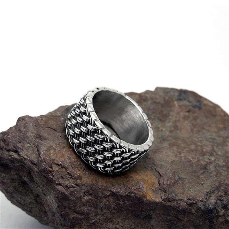 US SALE of Gothic Style Stainless Steel Interwoven Ring / Vintage Finger Jewelry